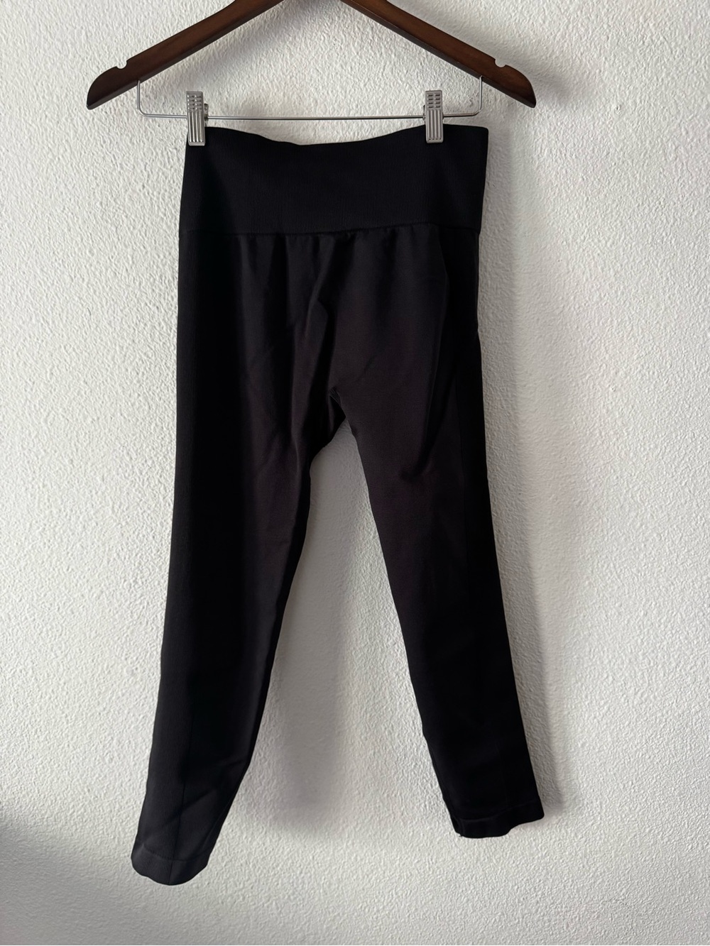 Anybody Black High-Waist Athleisure Leggings Ribbed Detail XL Minimalist Chic - Picture 12 of 13